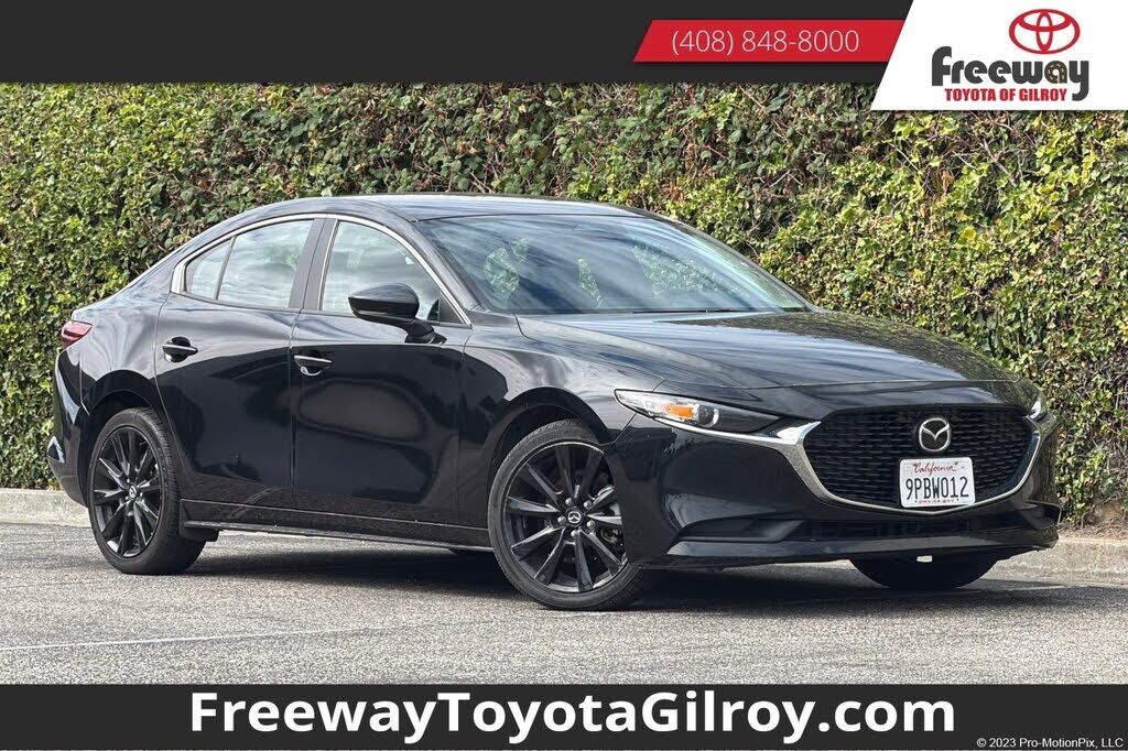 2025 MAZDA Mazda3