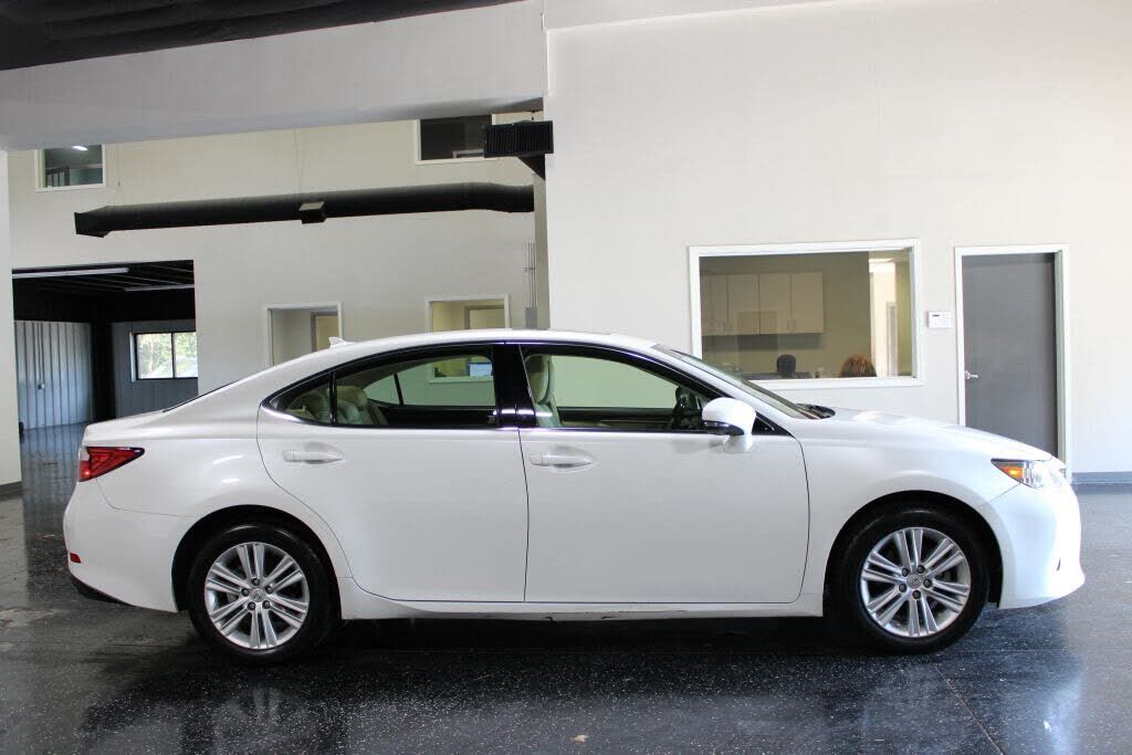 2013 Lexus ES