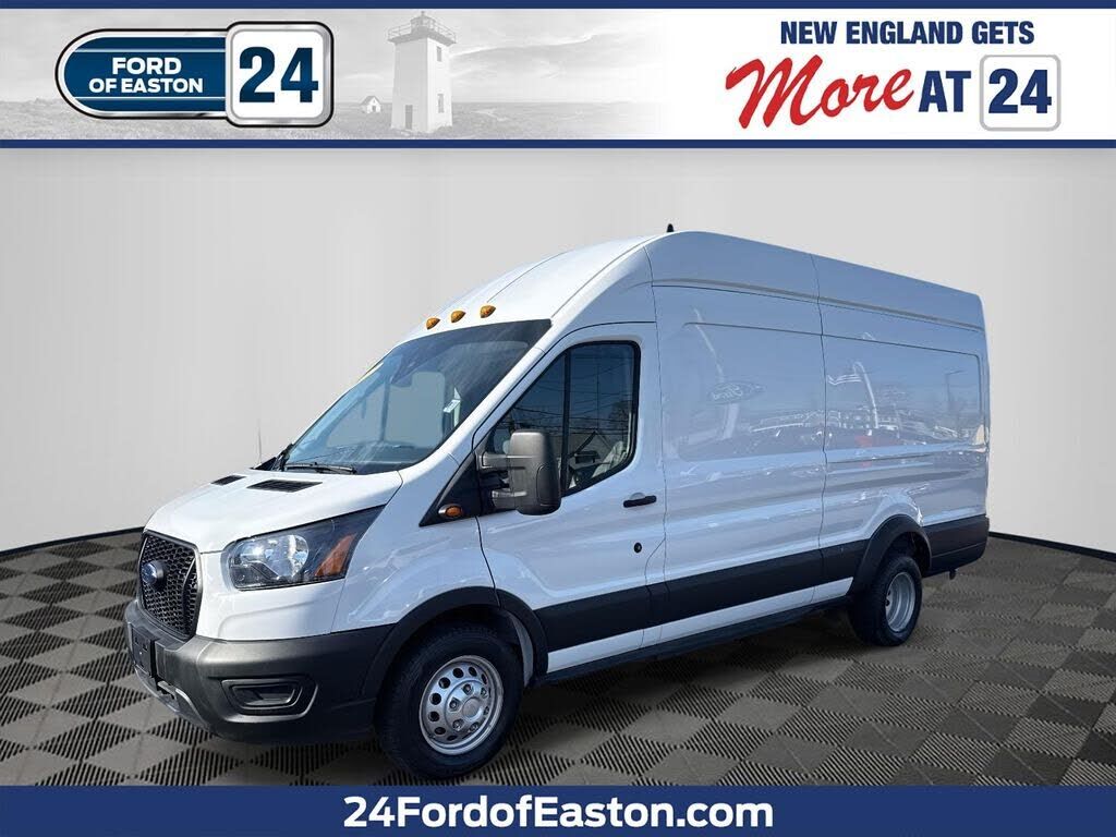2022 FORD Transit