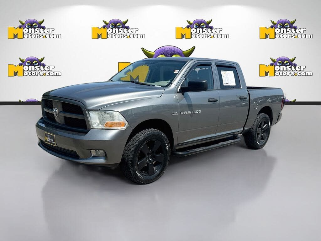2012 DODGE Ram