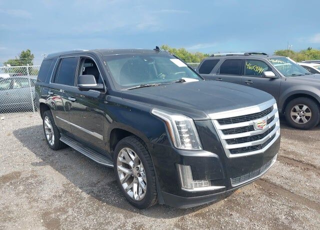 2016 CADILLAC Escalade