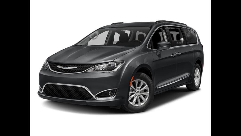 2017 CHRYSLER Pacifica