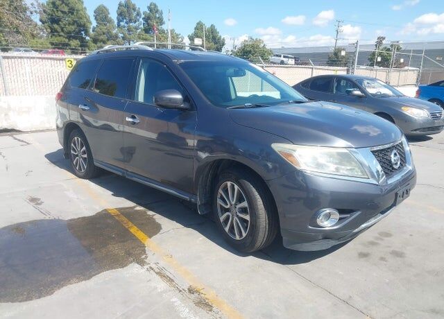 2014 NISSAN Pathfinder