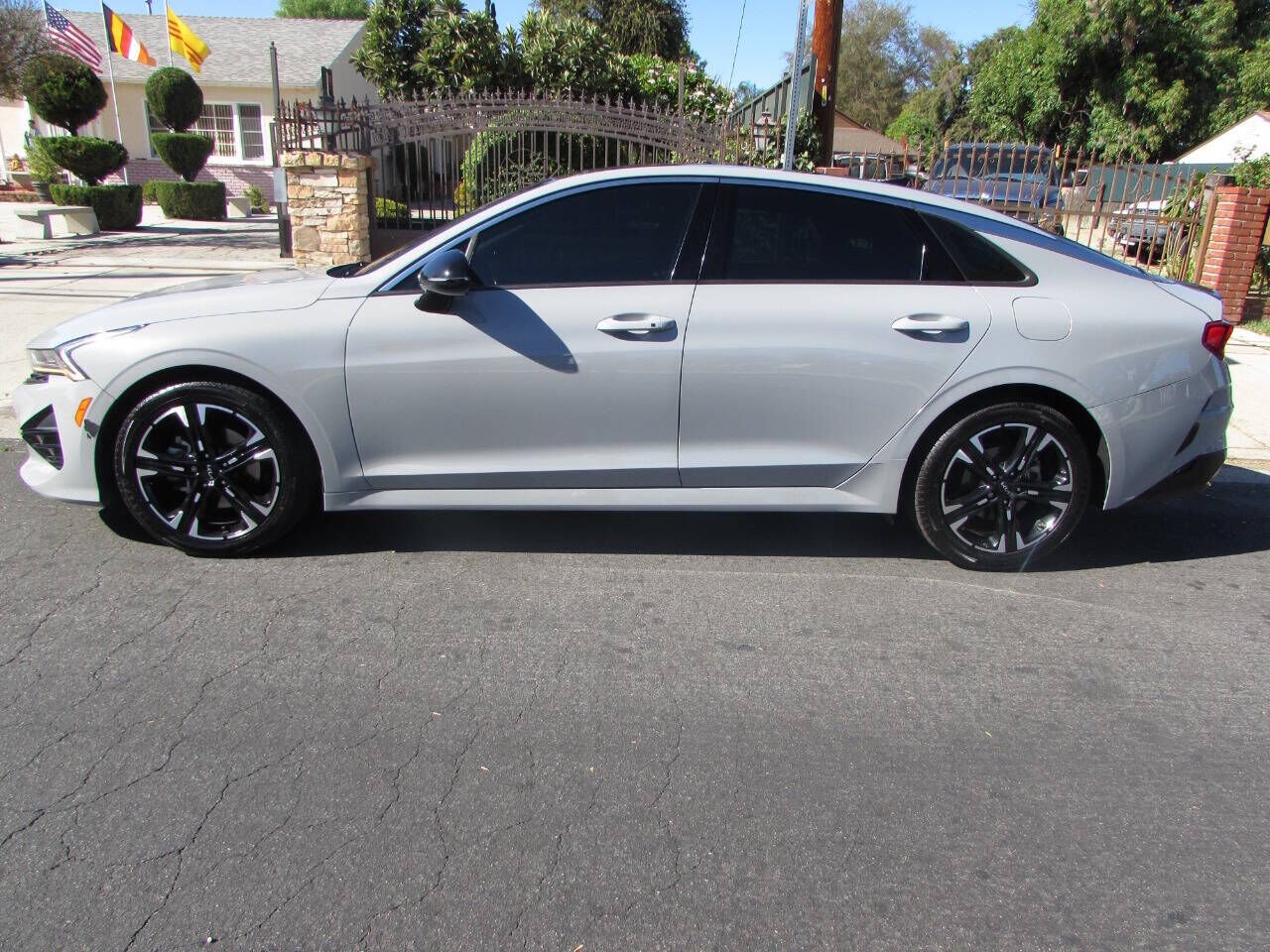 2023 KIA K5