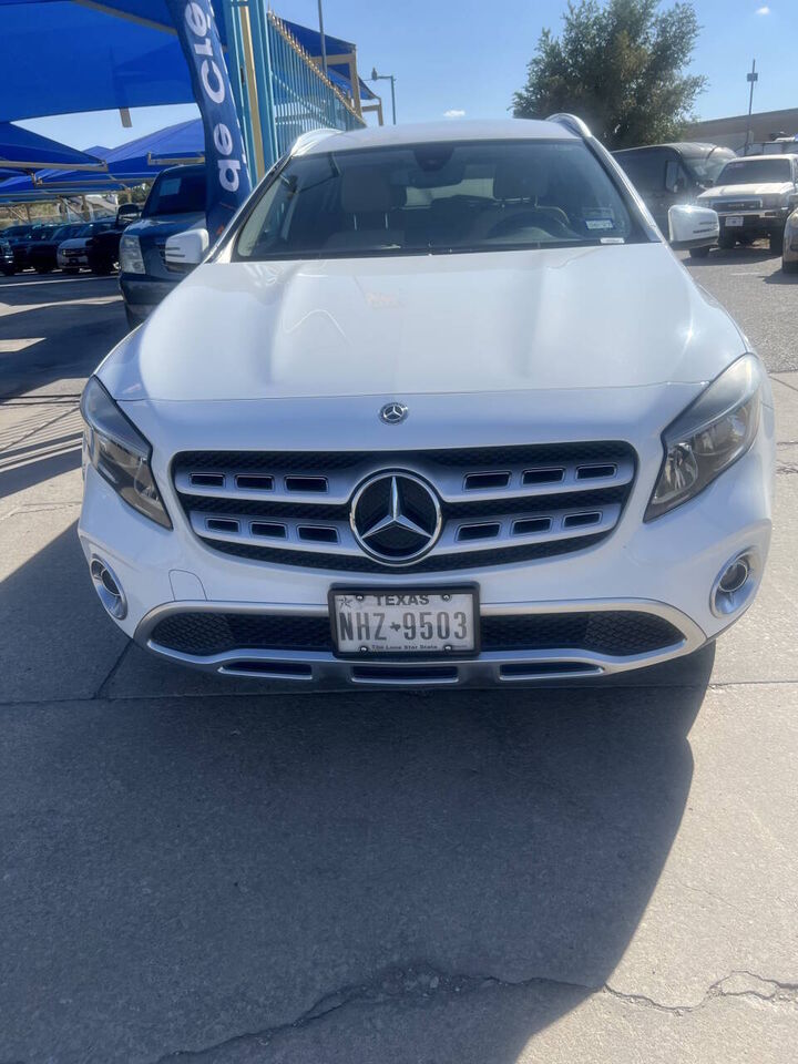 2020 MERCEDES-BENZ GLA-Class