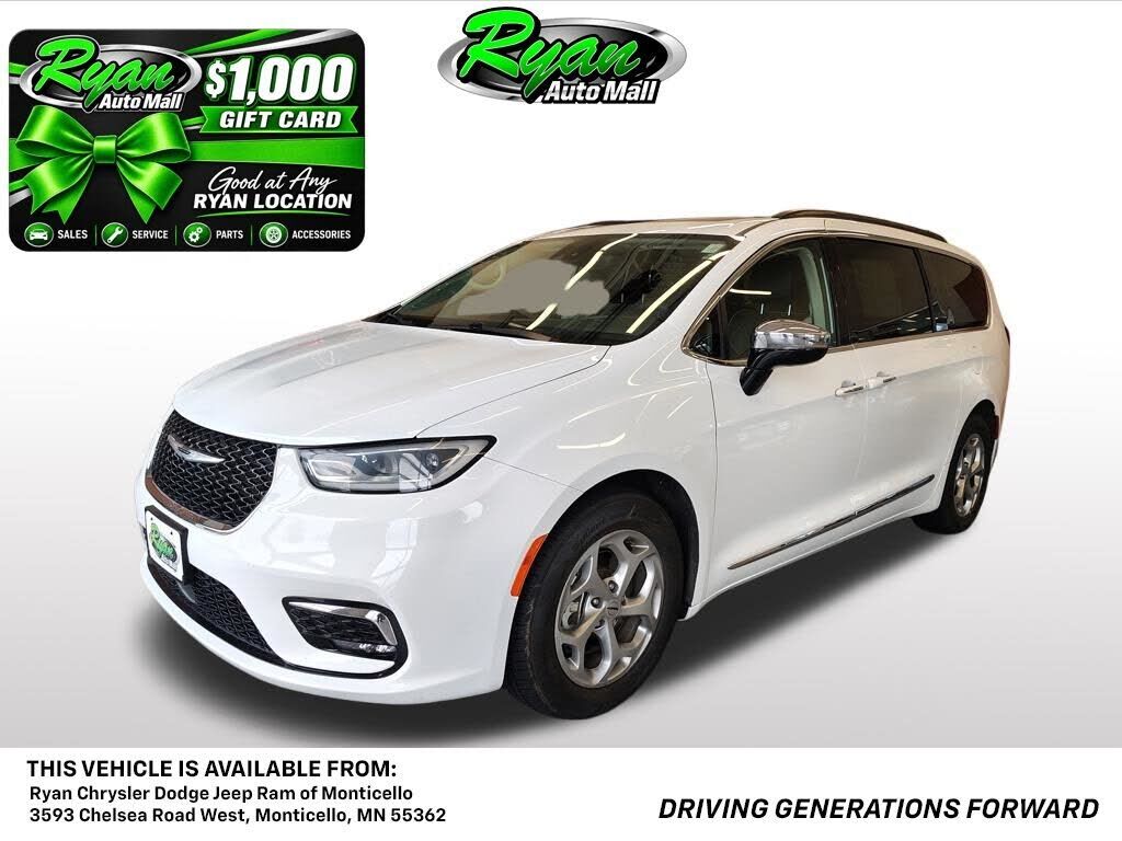 2023 CHRYSLER Pacifica