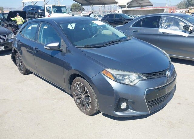 2016 TOYOTA Corolla