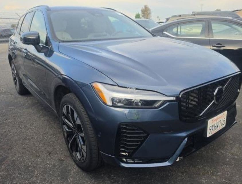 2026 VOLVO XC60