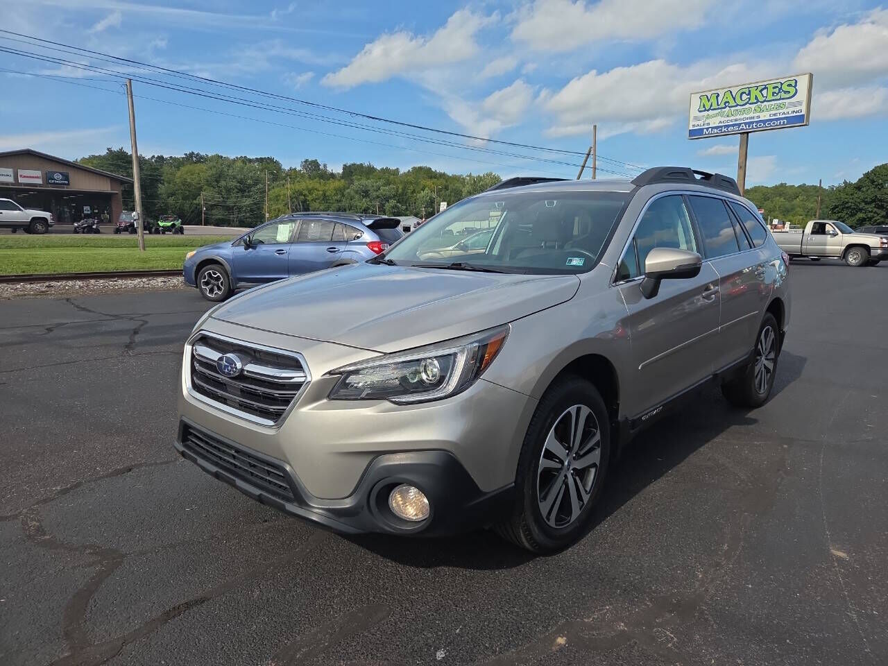 2018 SUBARU Outback