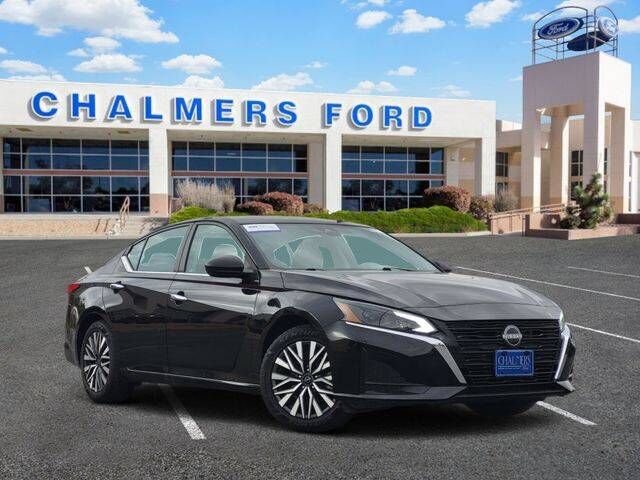 2024 NISSAN Altima