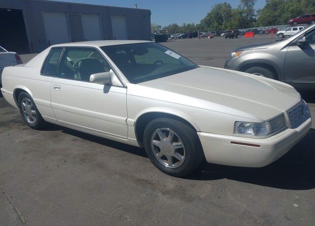 2002 CADILLAC Eldorado
