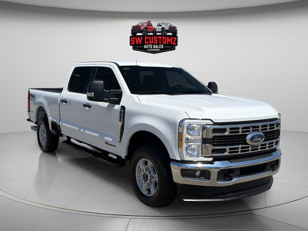 2025 FORD F-250