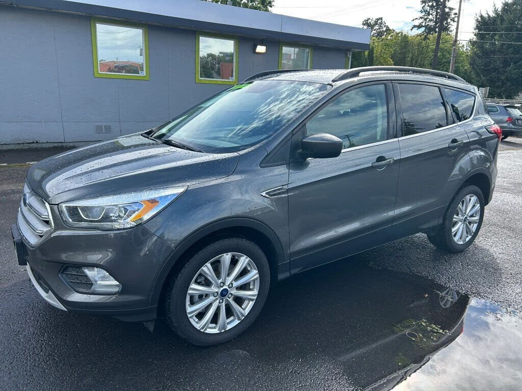 2019 FORD Escape