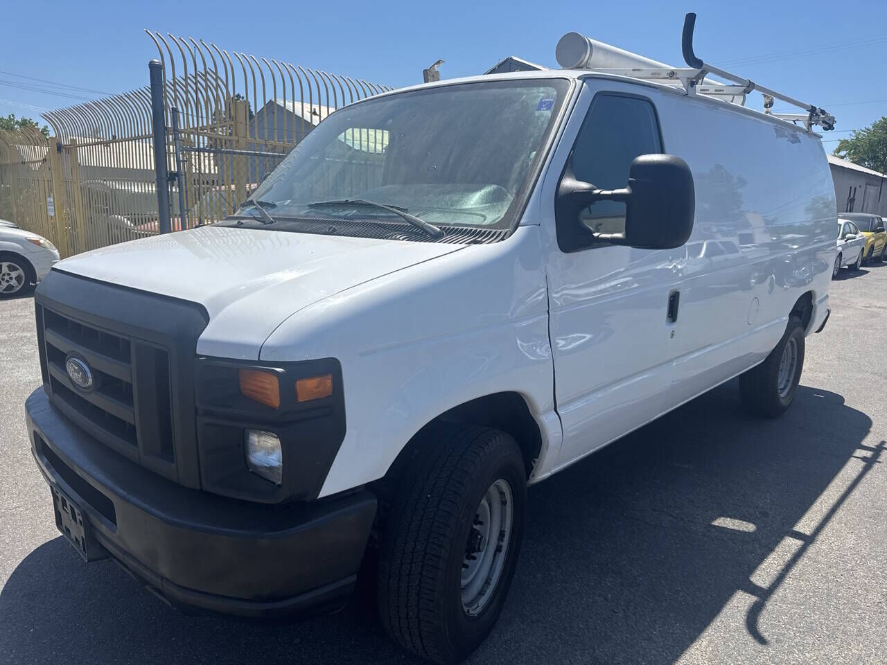 2012 FORD E-250