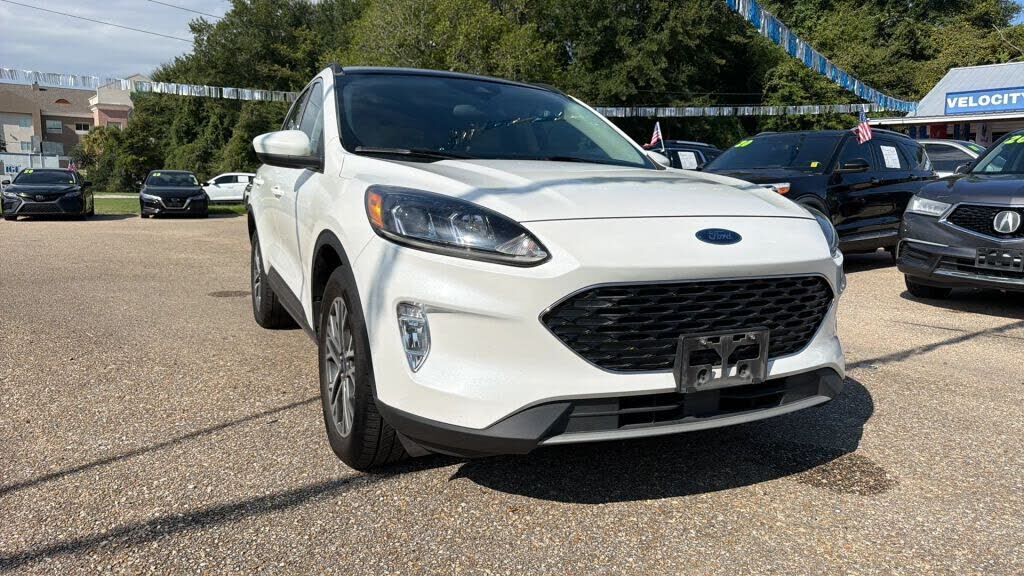 2020 FORD Escape