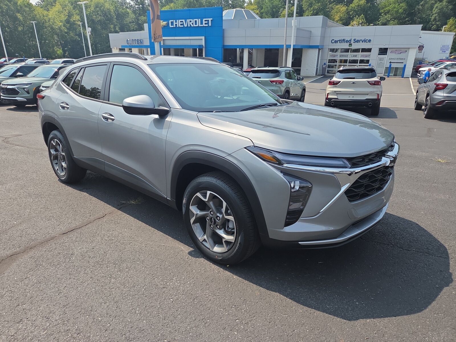 2026 CHEVROLET Trax