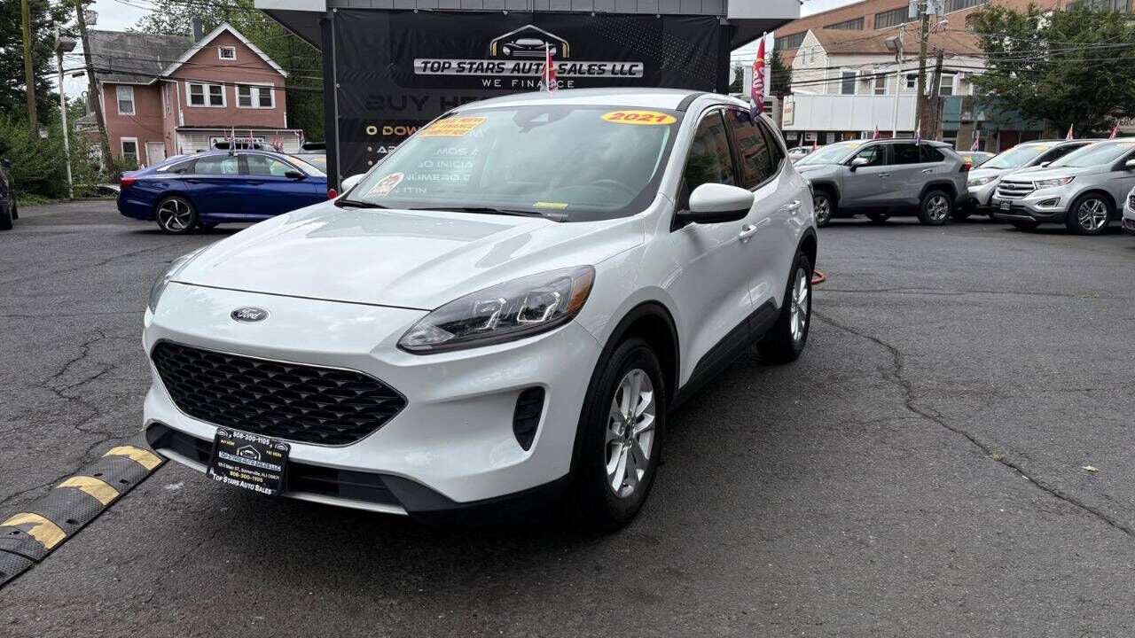 2021 FORD Escape