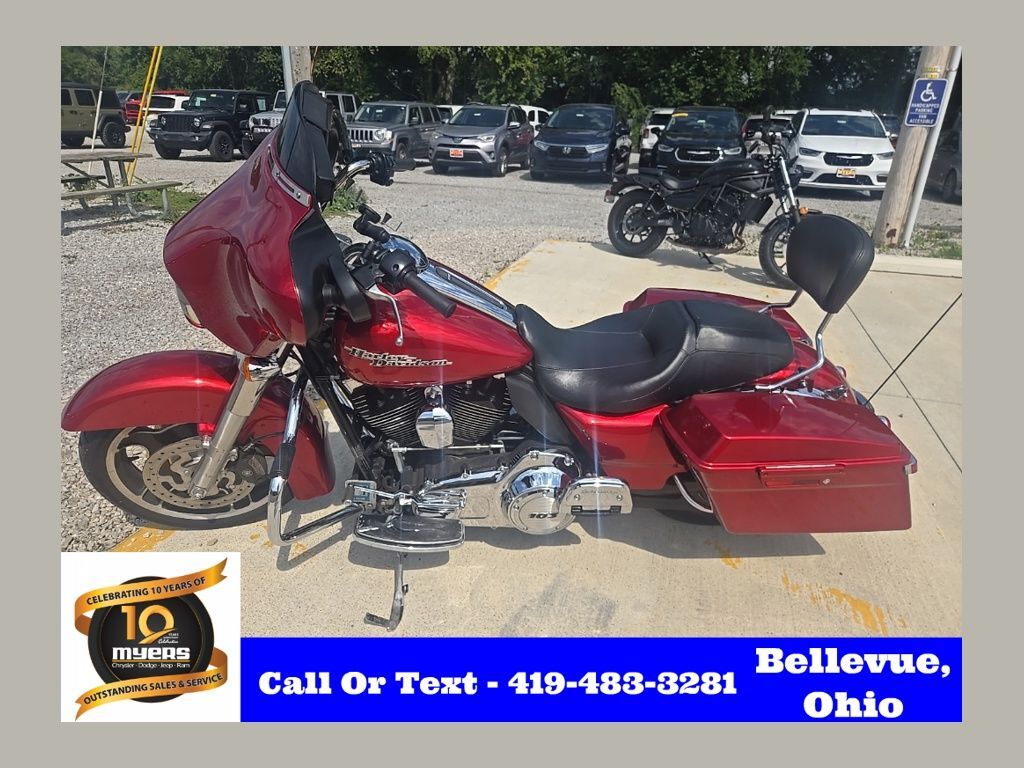 2013 HARLEY DAVIDSON Street Glide