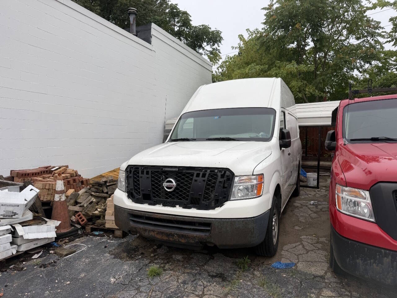 2014 NISSAN NV