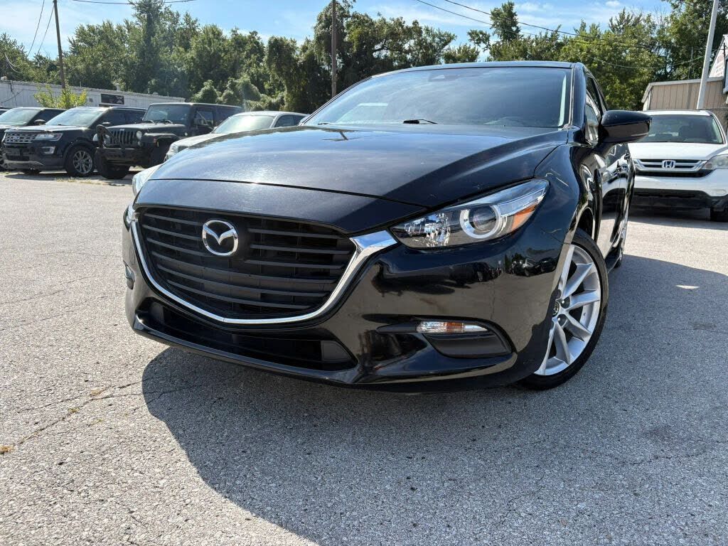 2017 MAZDA Mazda3