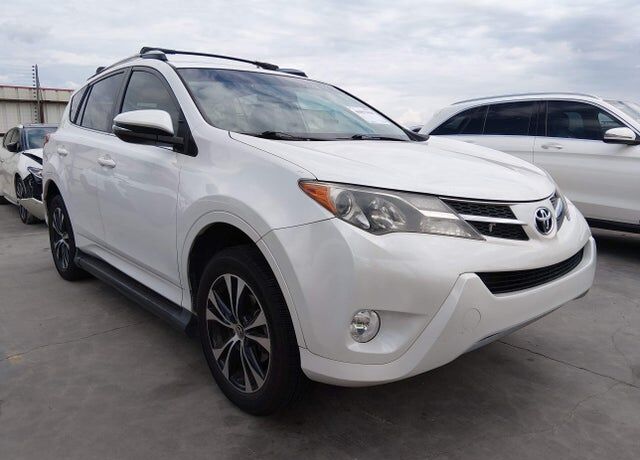 2015 TOYOTA RAV4