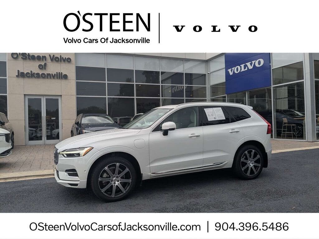 2021 VOLVO XC60