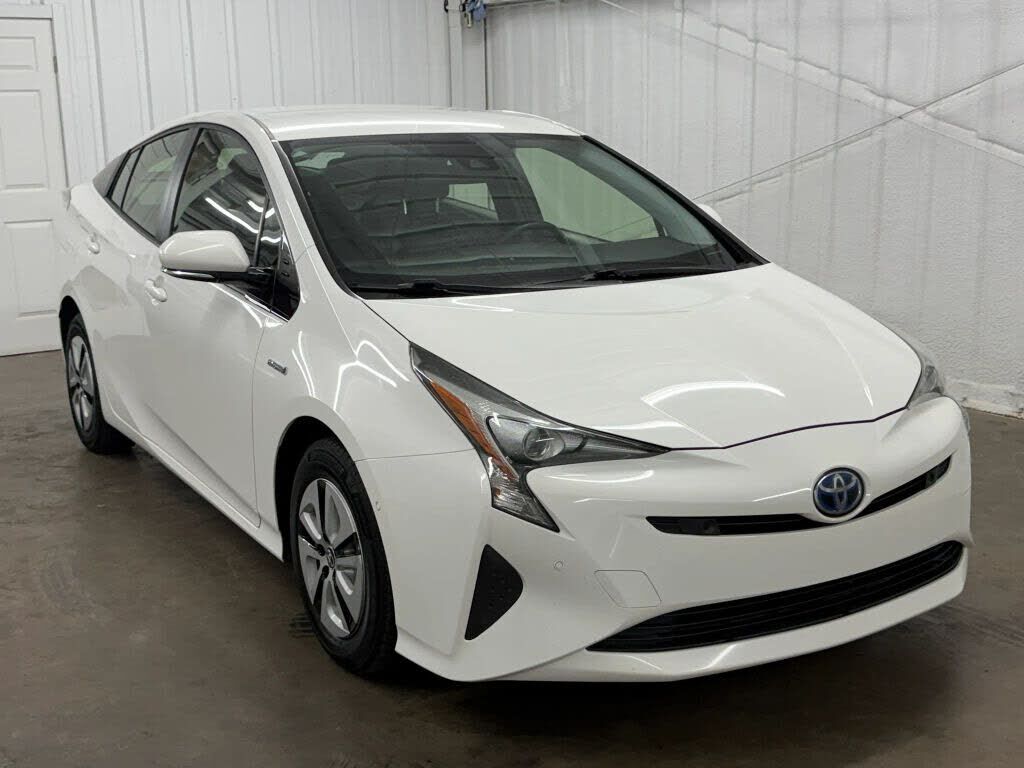 2018 TOYOTA PRIUS