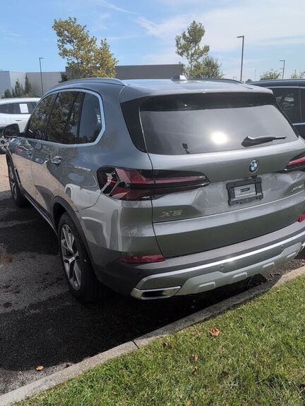 2026 BMW X5