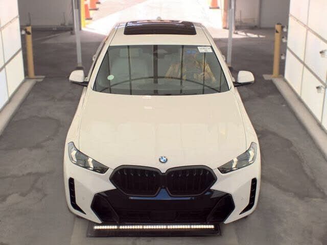 2025 BMW X6