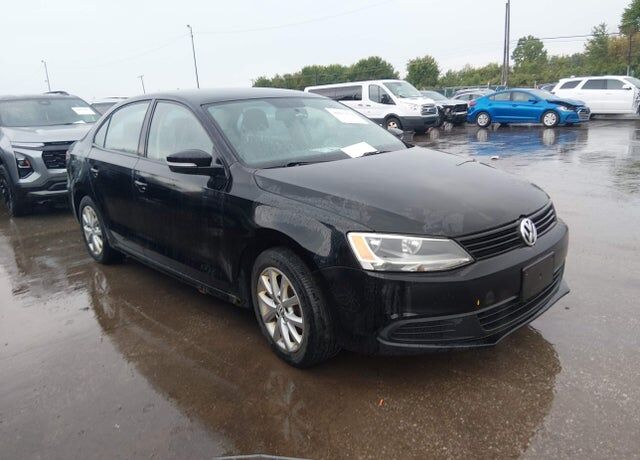 2011 VOLKSWAGEN Jetta
