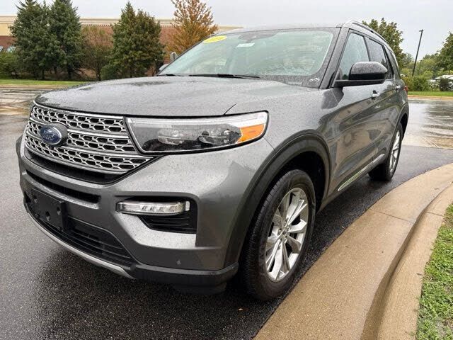 2024 FORD Explorer