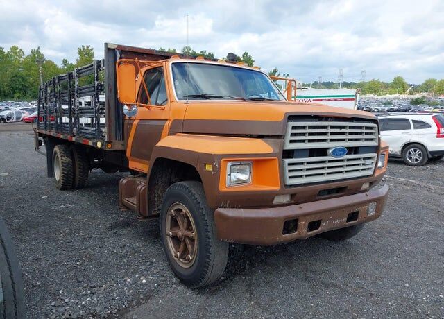 1988 FORD F-600