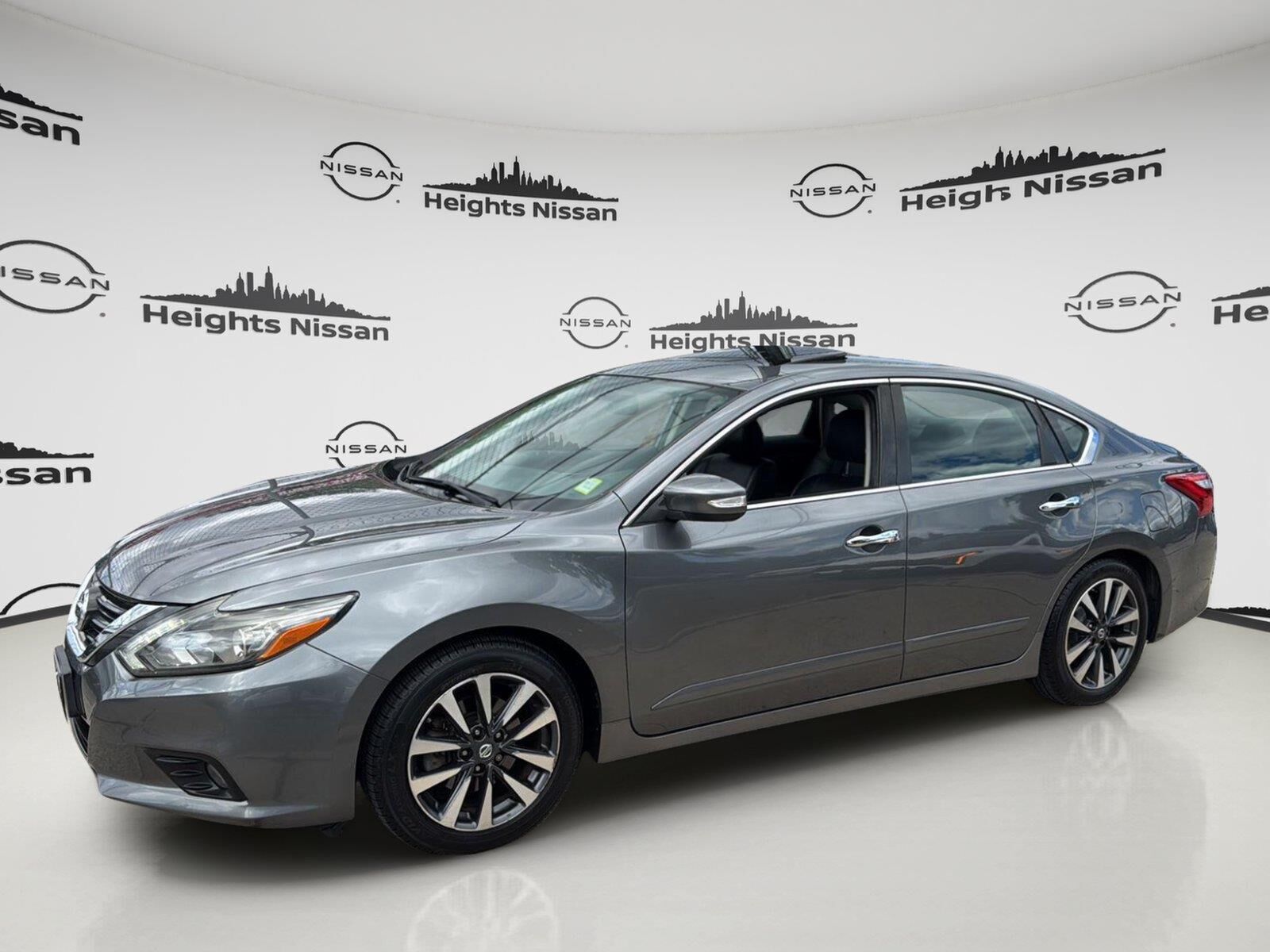 2017 NISSAN Altima