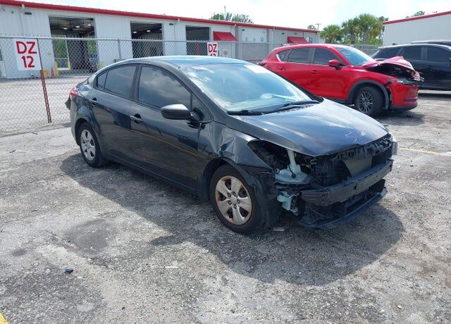 2017 KIA Forte
