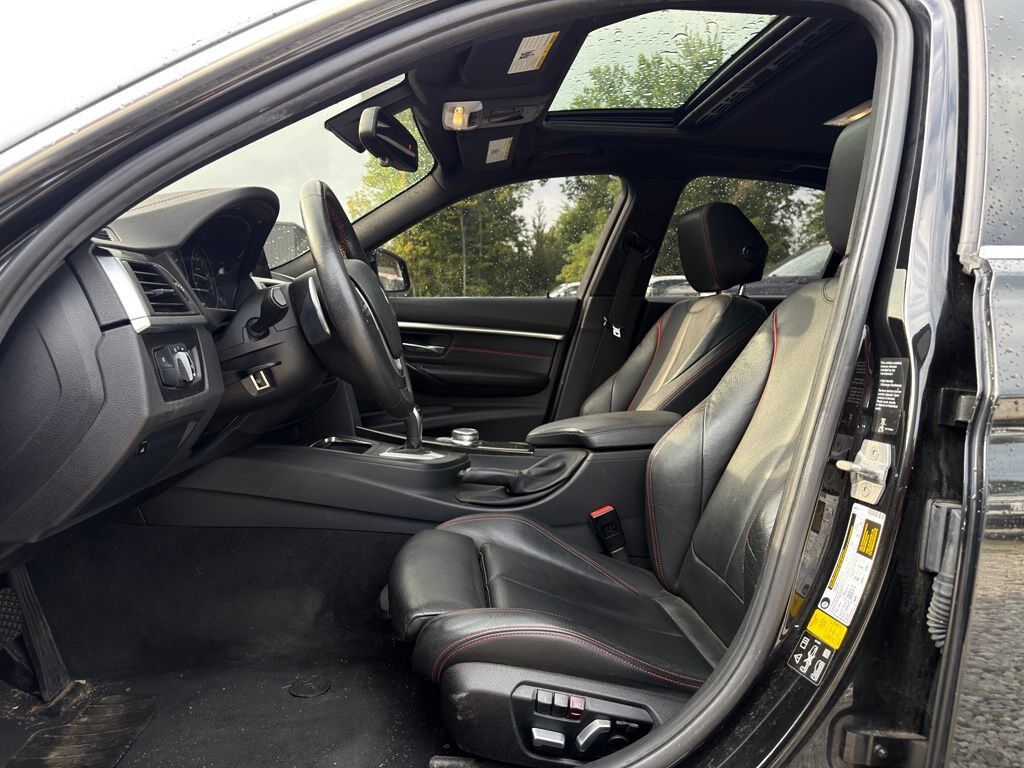 2018 BMW 330i