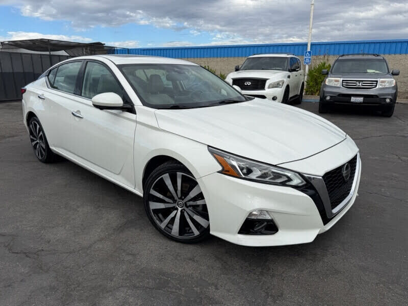 2019 NISSAN Altima