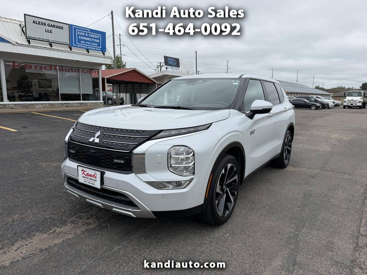 2024 MITSUBISHI Outlander