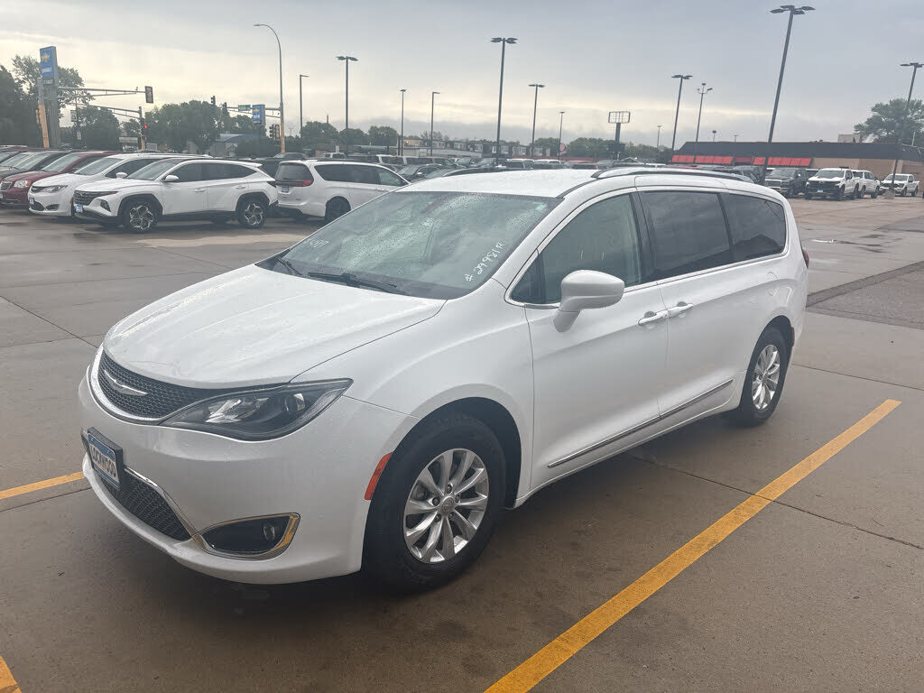 2018 CHRYSLER Pacifica