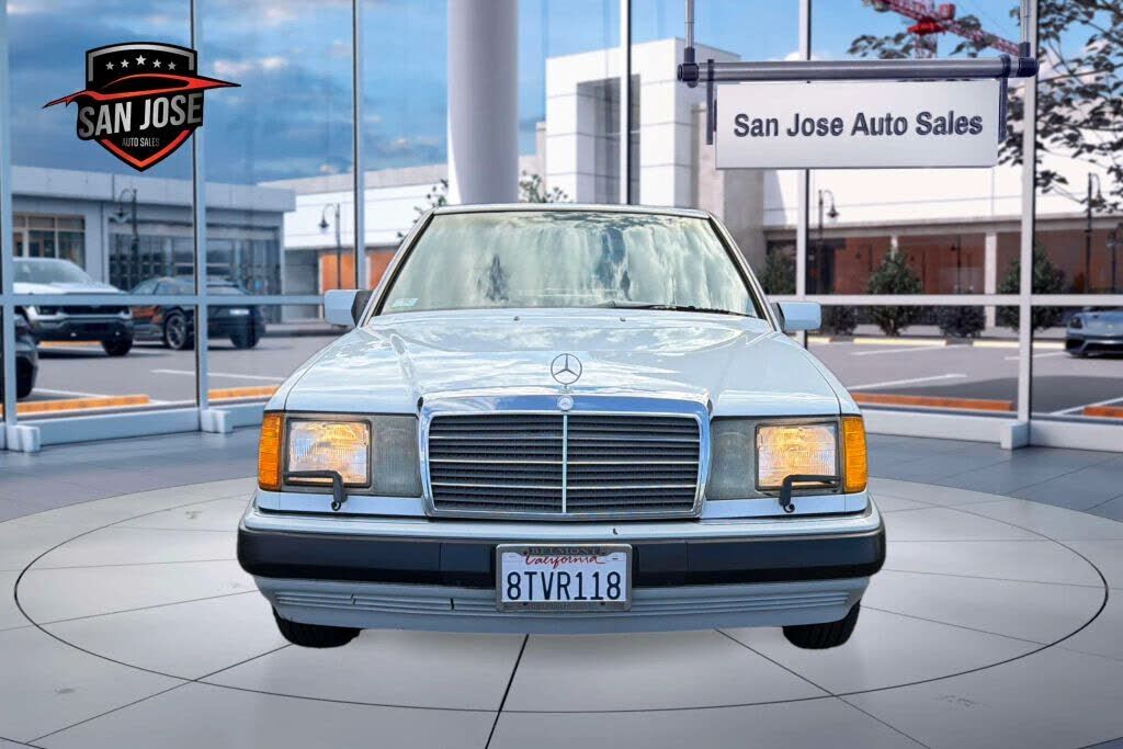 1991 Mercedes-Benz 300
