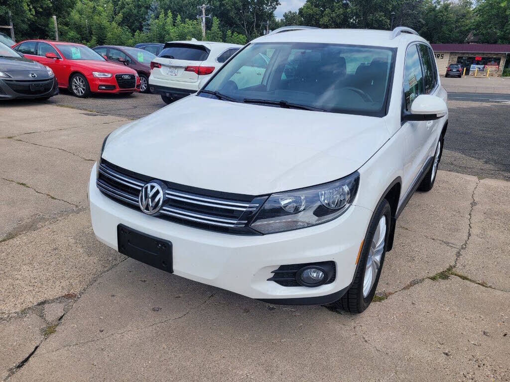 2014 VOLKSWAGEN Tiguan