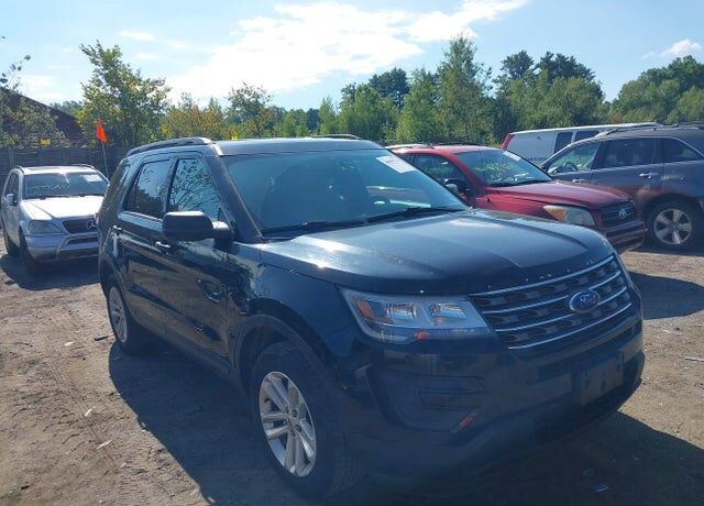 2017 FORD Explorer
