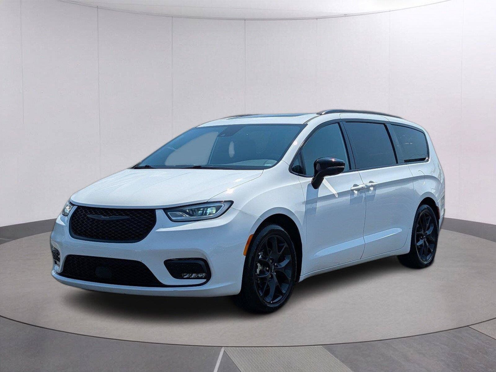 2025 CHRYSLER Pacifica