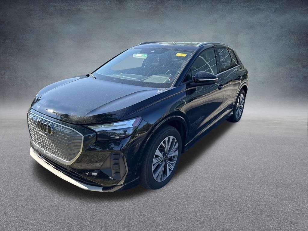 2023 AUDI Q4