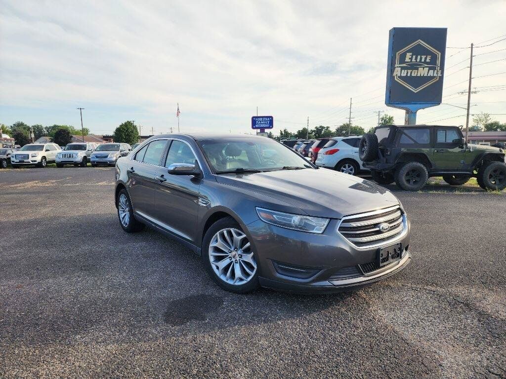 2015 FORD Taurus