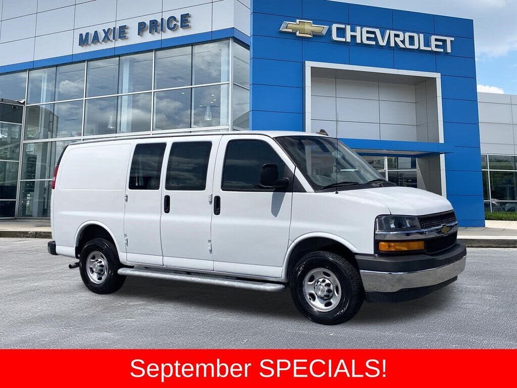 2022 CHEVROLET Express