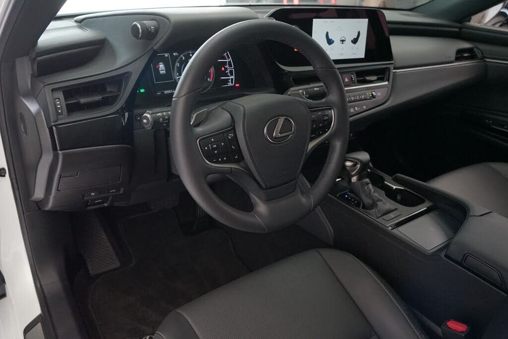 2024 Lexus ES