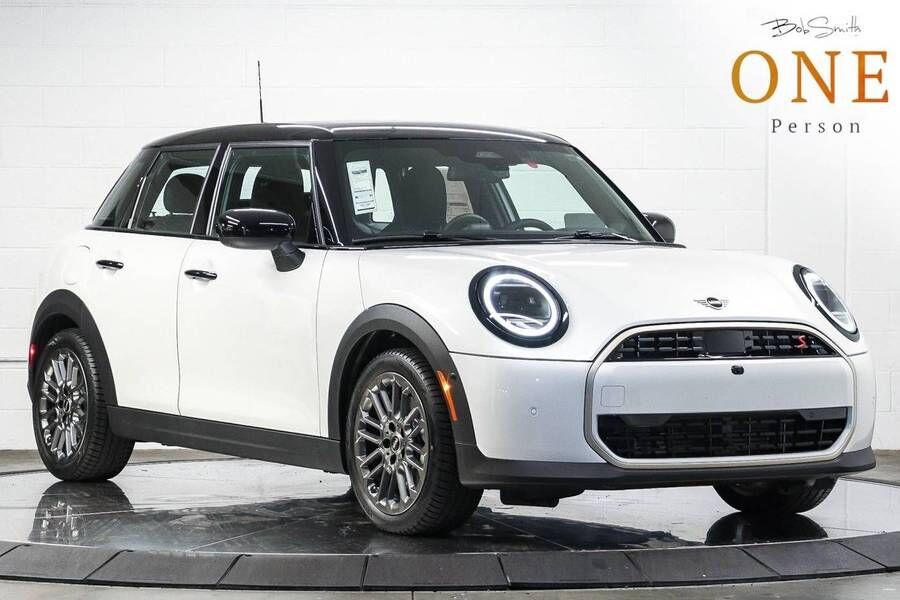 2027 MINI Hardtop