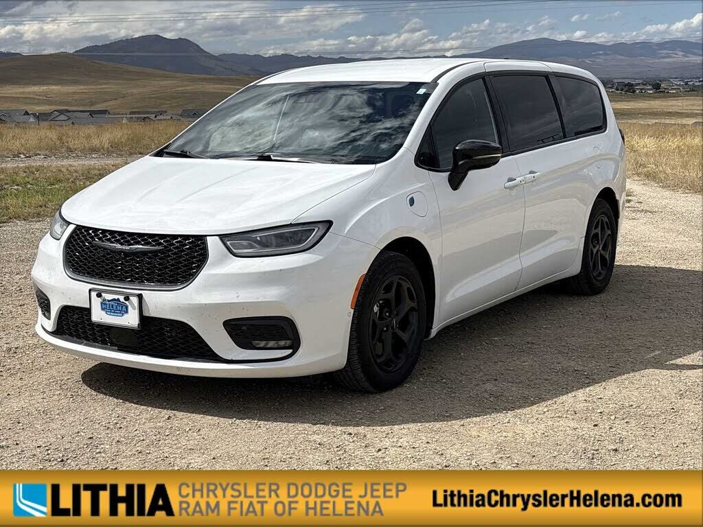 2024 CHRYSLER Pacifica
