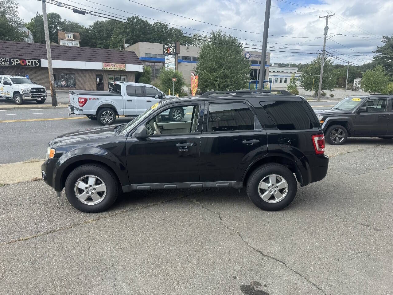 2011 FORD Escape