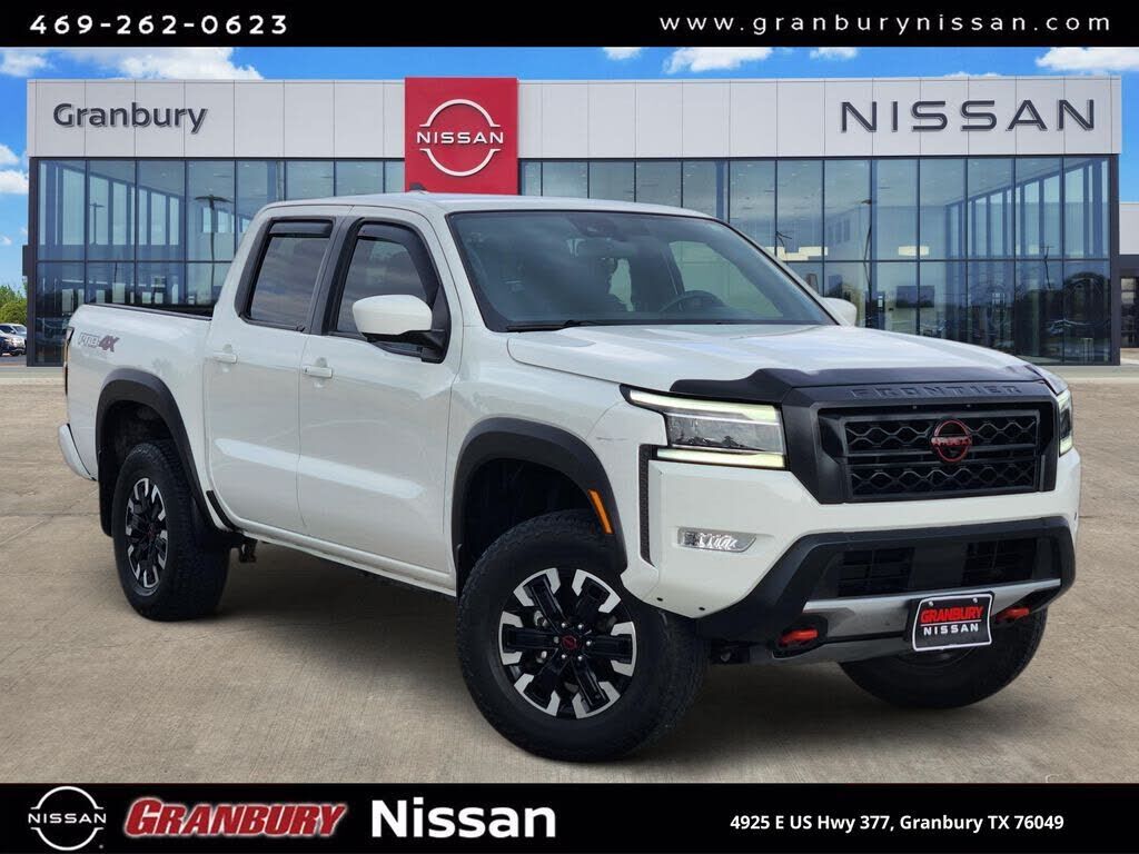 2024 NISSAN Frontier